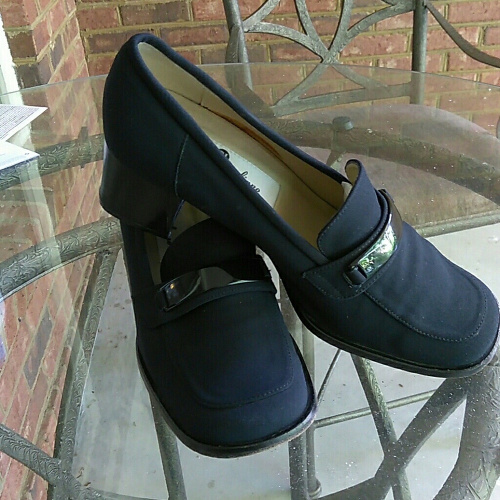Gruppo Italiano heeled shoe
